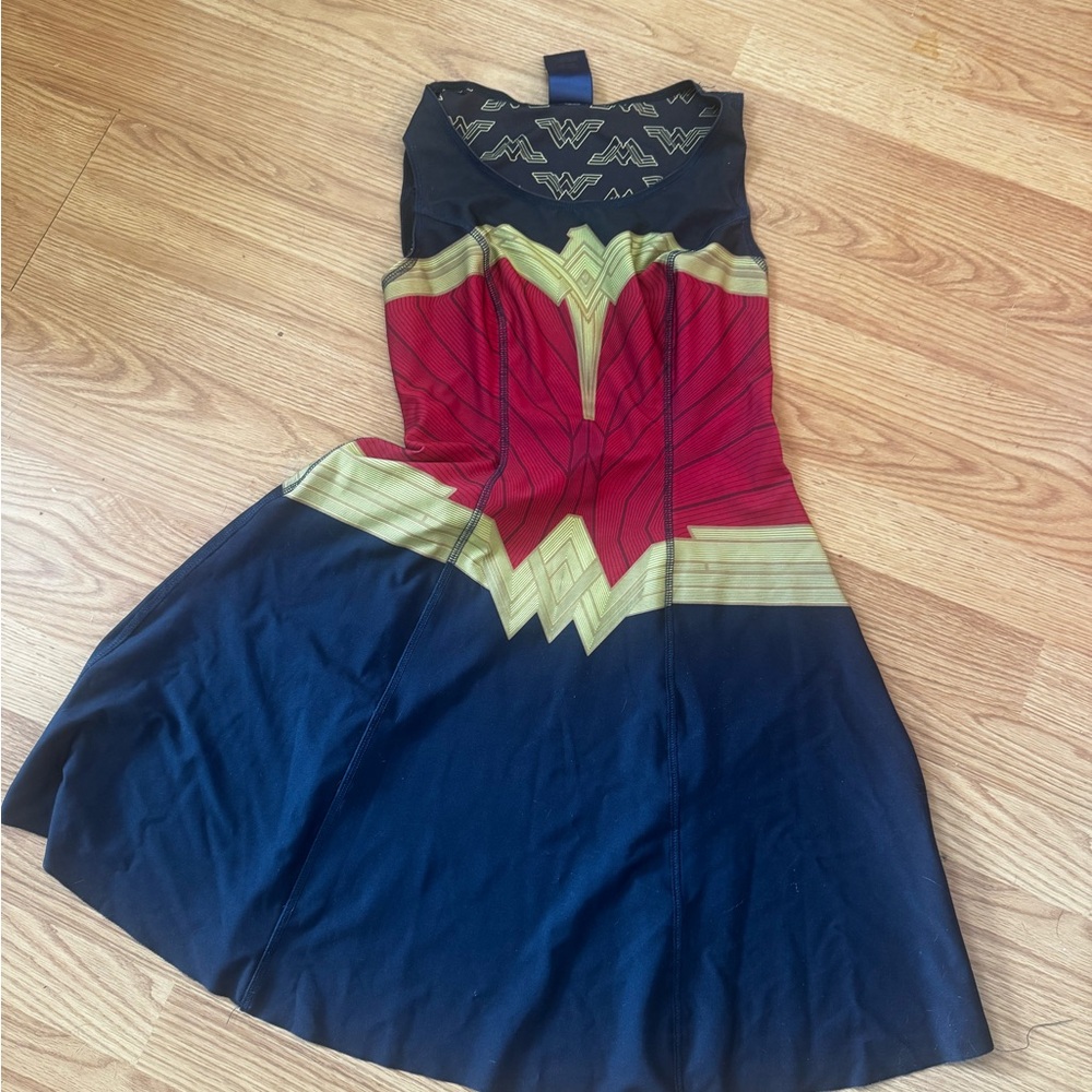 Her universe cosplay/casual Red and Gold Dress M
